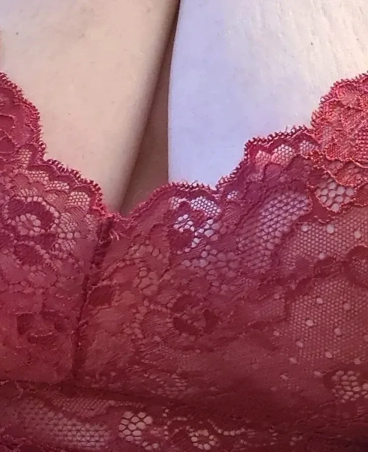 Fatima, 32
