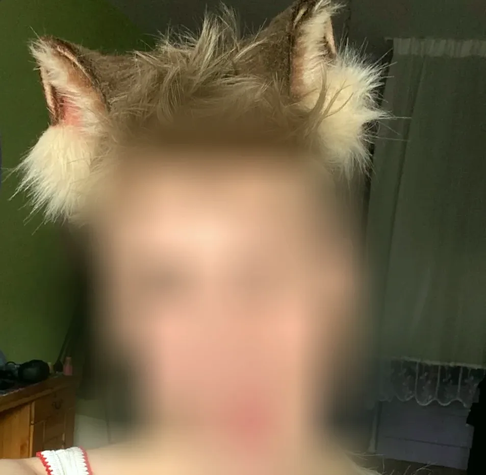 Jenny, 23